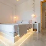 Naxos Beachwalk Plaka ヴィラ Maragkas