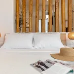ヴィラ Naxos Beachwalk Plaka