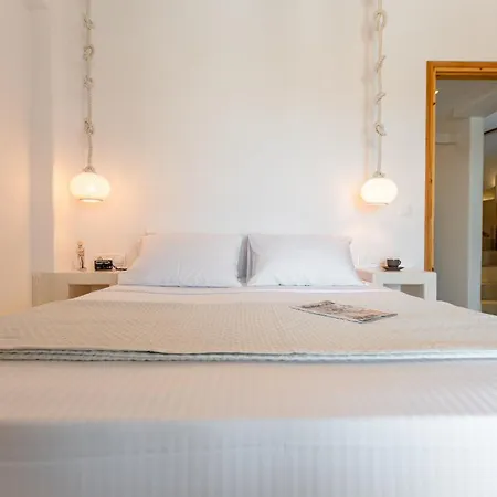 Вилла Naxos Beachwalk Plaka *