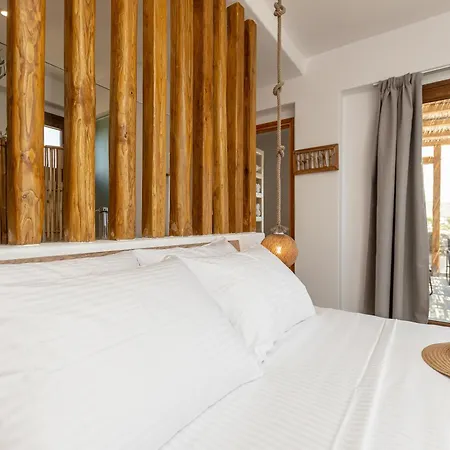 Naxos Beachwalk Plaka Вилла Maragkas