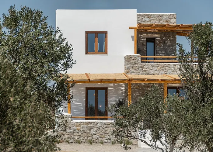 Naxos Beachwalk Plaka Maragkas