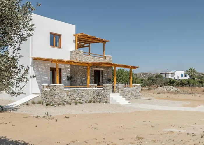 Naxos Beachwalk Plaka Villa Maragkas
